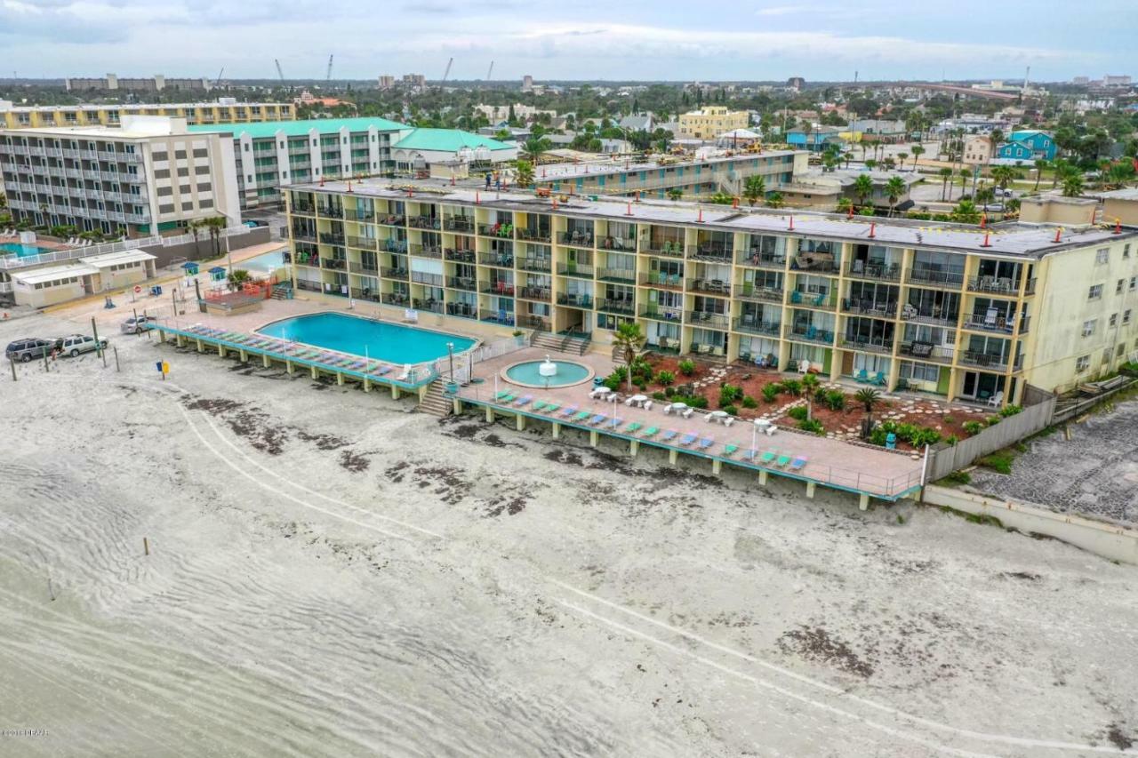 Apartmán Ocean Breeze - Direct Ocean Front-Pool Is Open Daytona Beach Exteriér fotografie